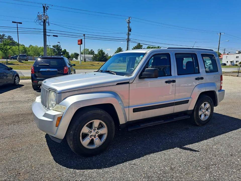 Jeep Liberty Sport 4WD 2011