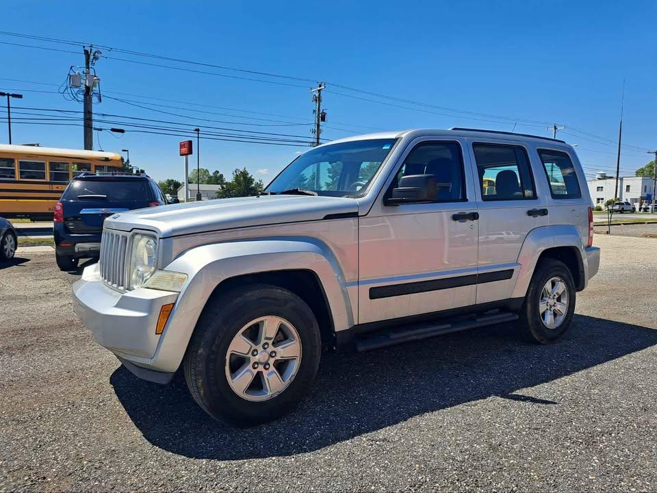 Jeep Liberty Sport 4WD 2011