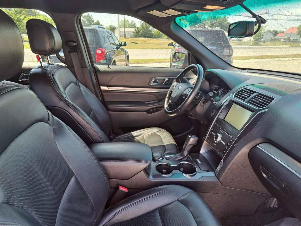 Ford Explorer Sport 4WD 2016