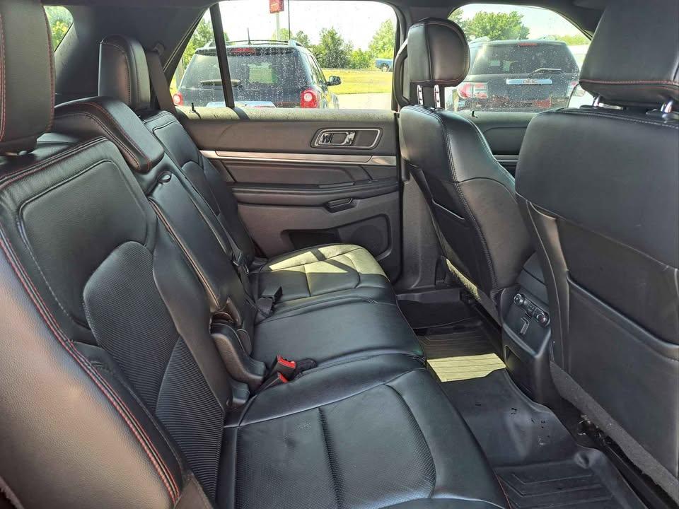 Ford Explorer Sport 4WD 2016