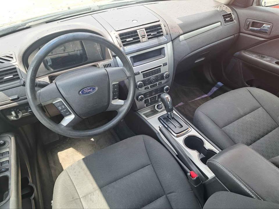 Ford Fusion I4 SE 2011