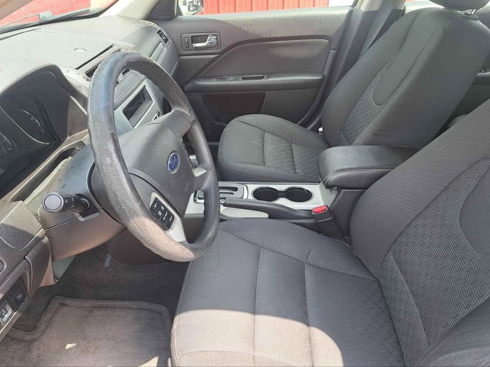 Ford Fusion I4 SE 2011