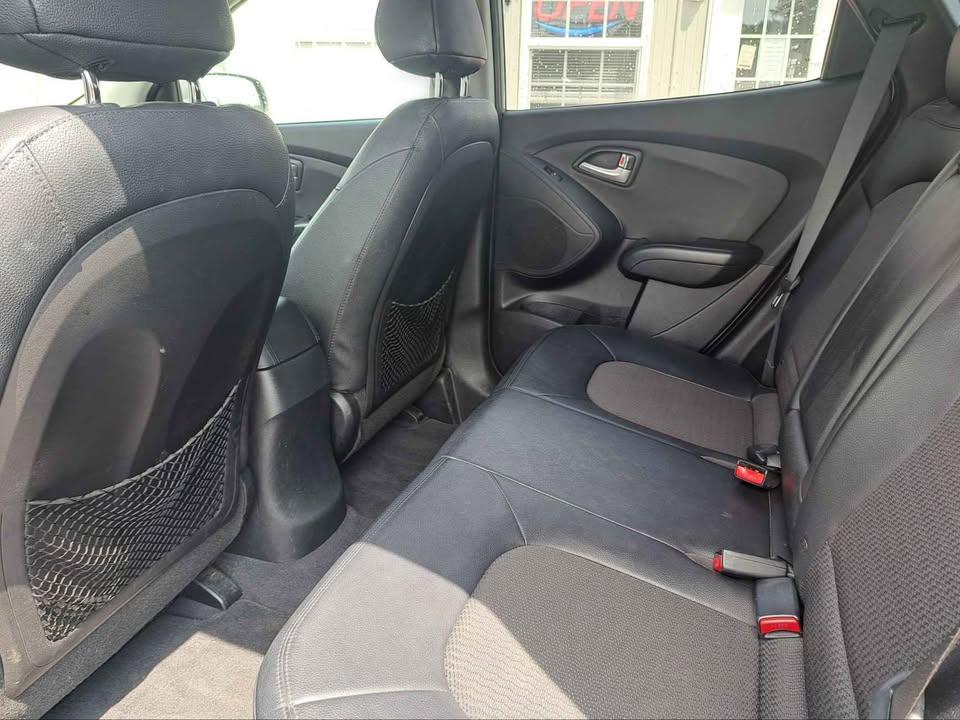 Hyundai Tucson Limited 2WD 2013