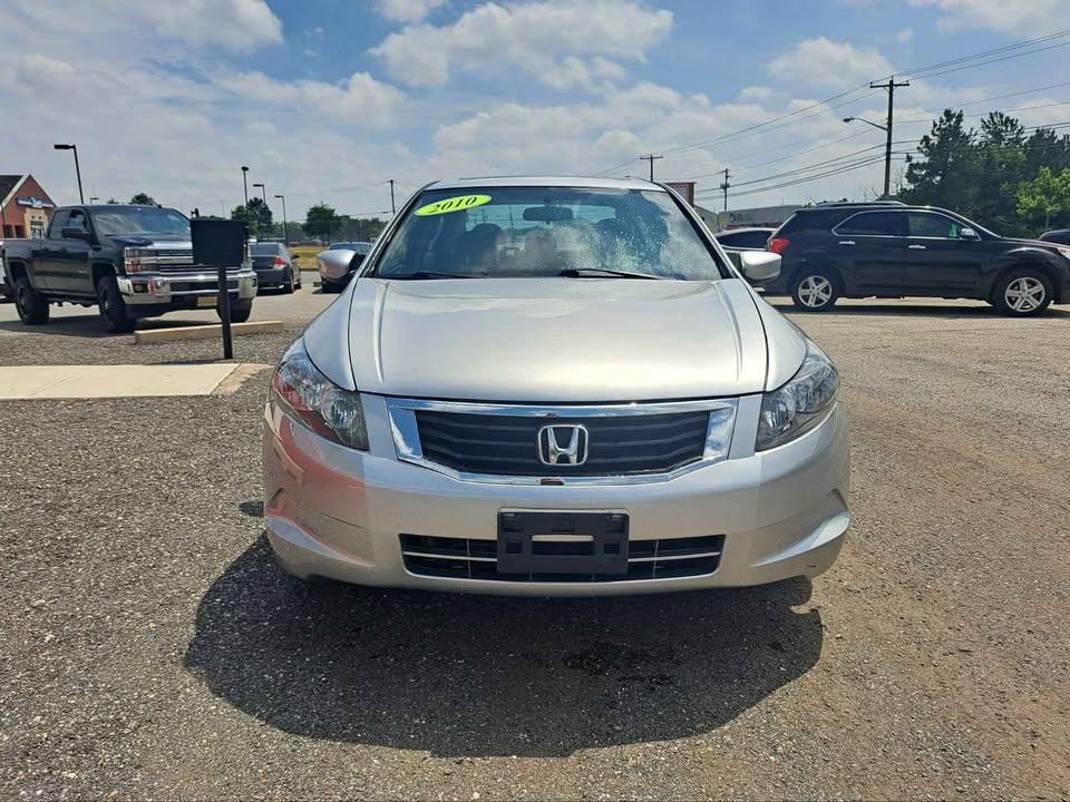Honda Accord EX Sedan AT 2010