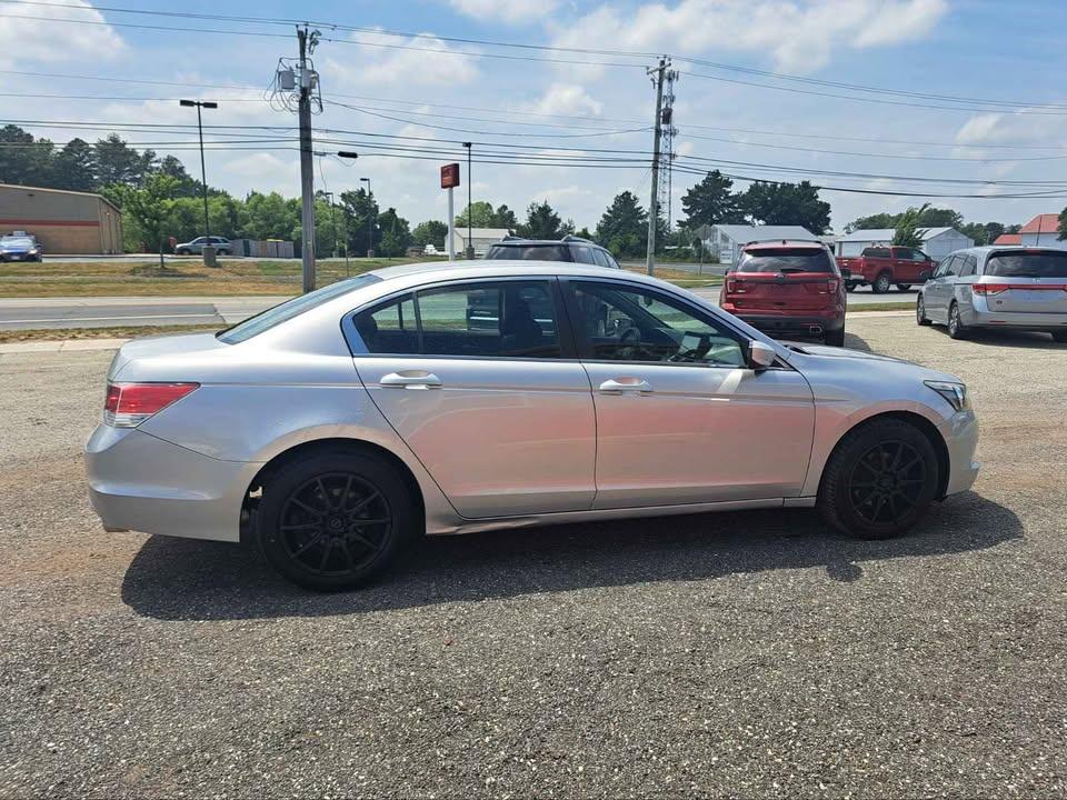 Honda Accord EX Sedan AT 2010