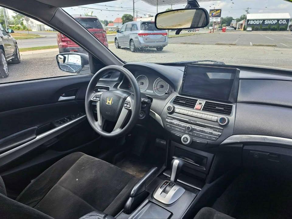 Honda Accord EX Sedan AT 2010