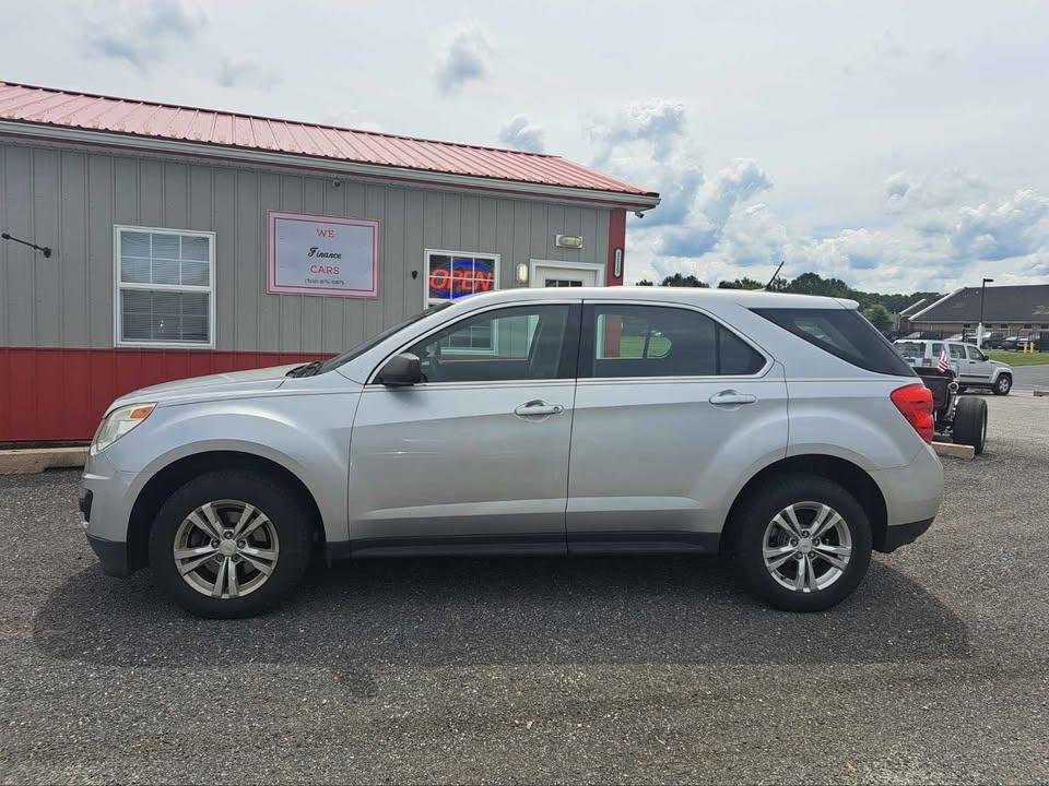 Chevrolet Equinox LS 2WD 2013