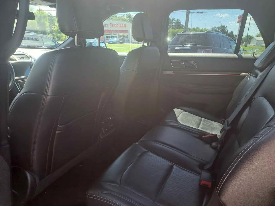 Ford Explorer Limited 4WD 2018