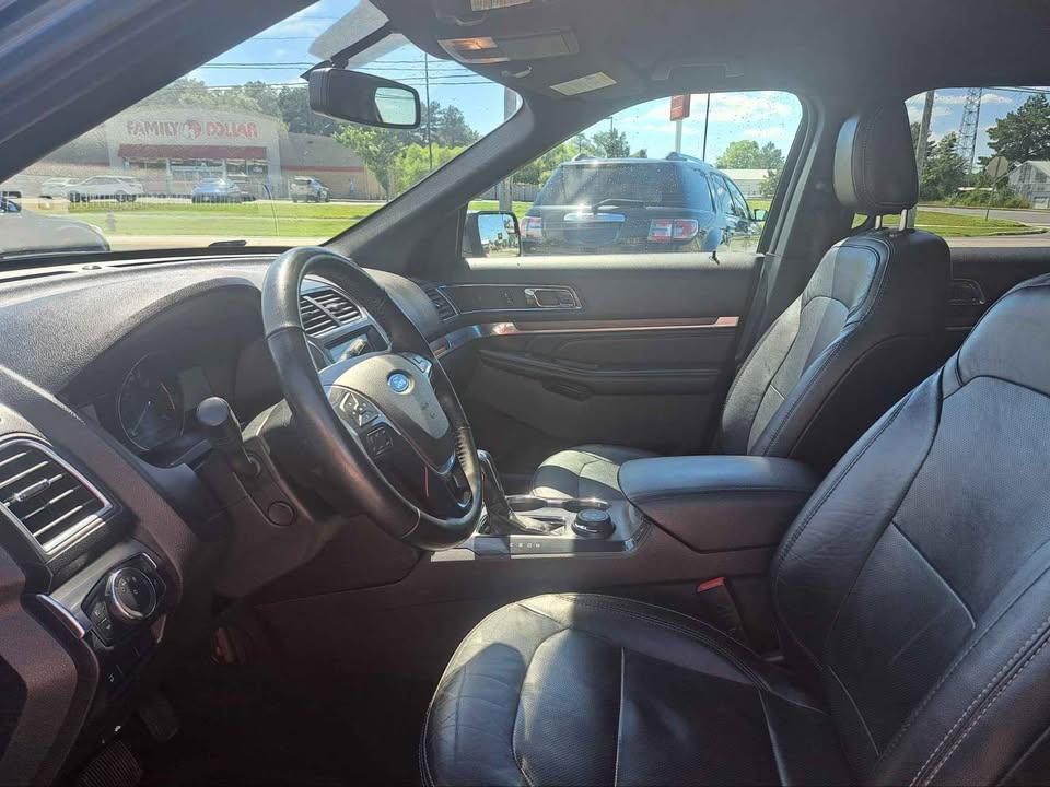 Ford Explorer Limited 4WD 2018