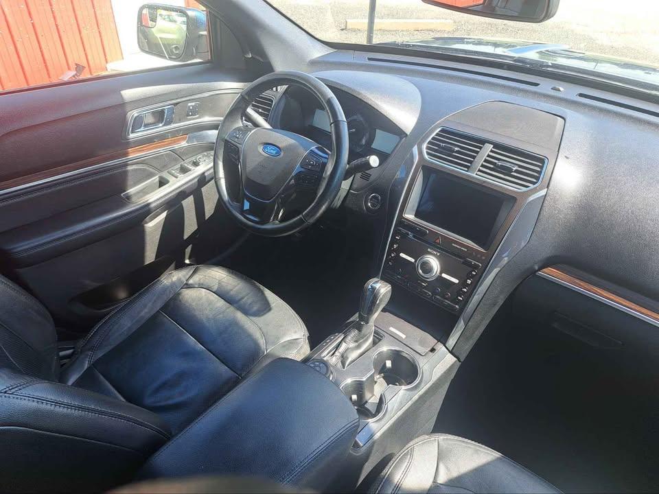 Ford Explorer Limited 4WD 2018