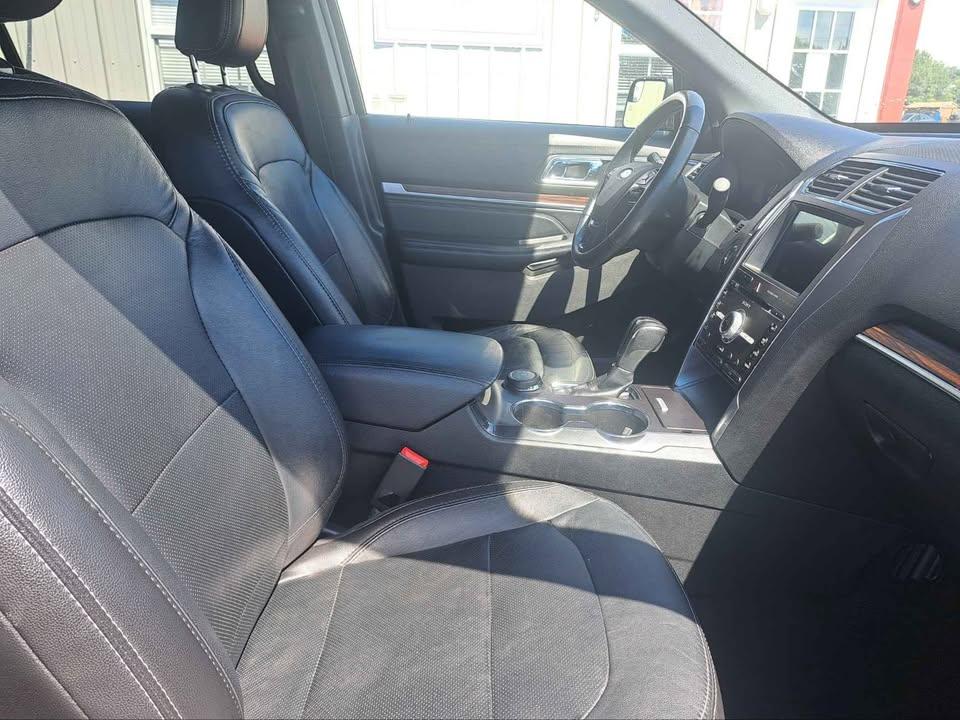 Ford Explorer Limited 4WD 2018