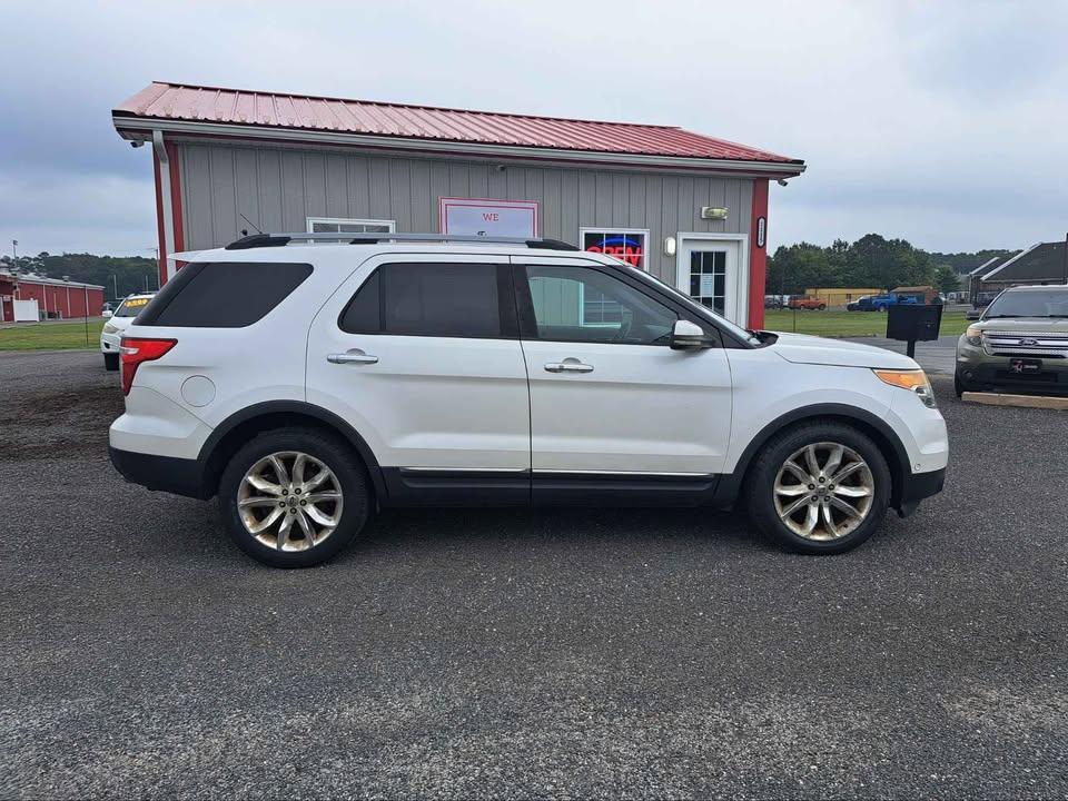 Ford Explorer Limited 4WD 2011