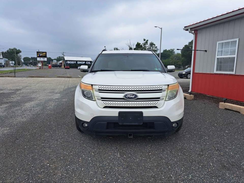 Ford Explorer Limited 4WD 2011