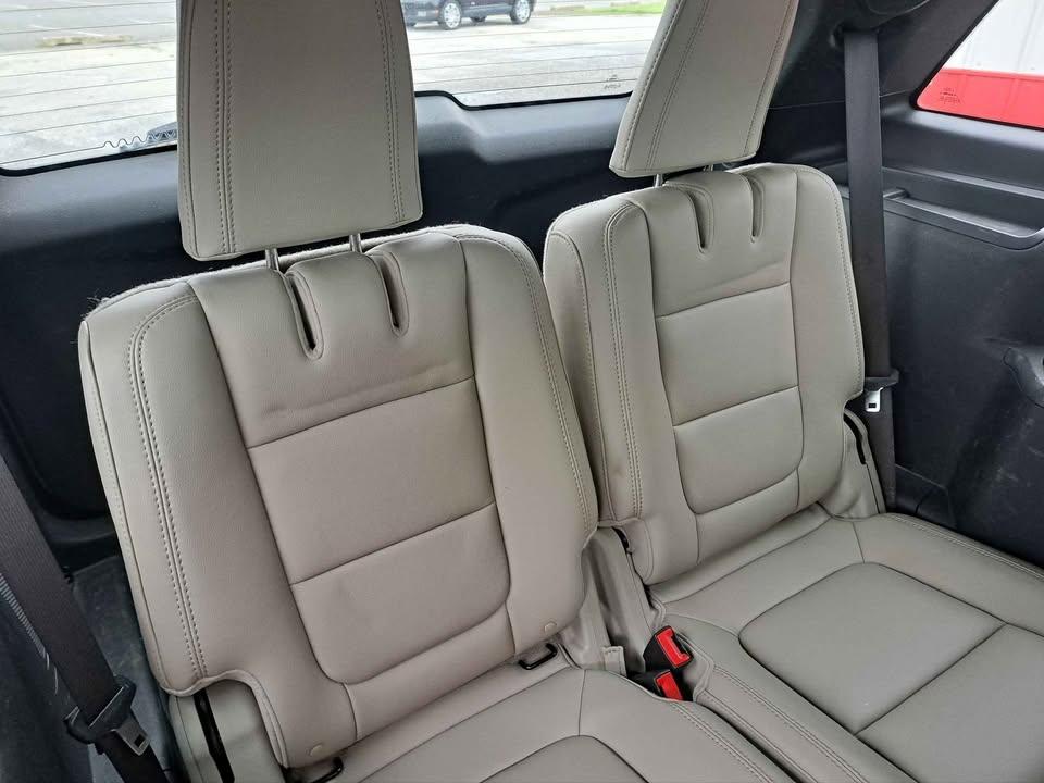 Ford Explorer Limited 4WD 2011