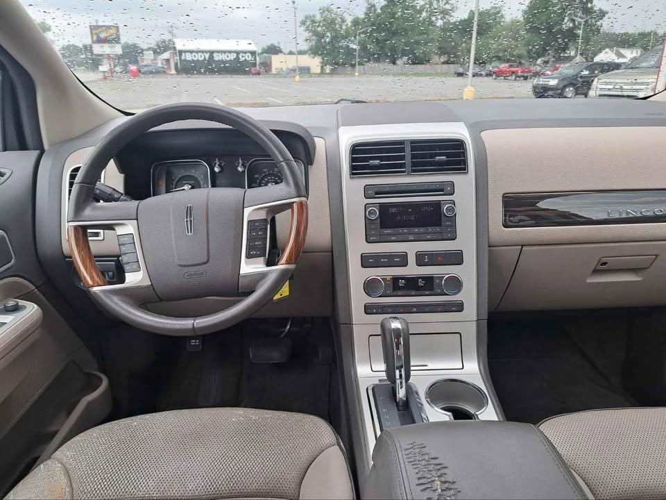 Lincoln MKX FWD 2010