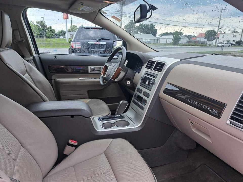 Lincoln MKX FWD 2010