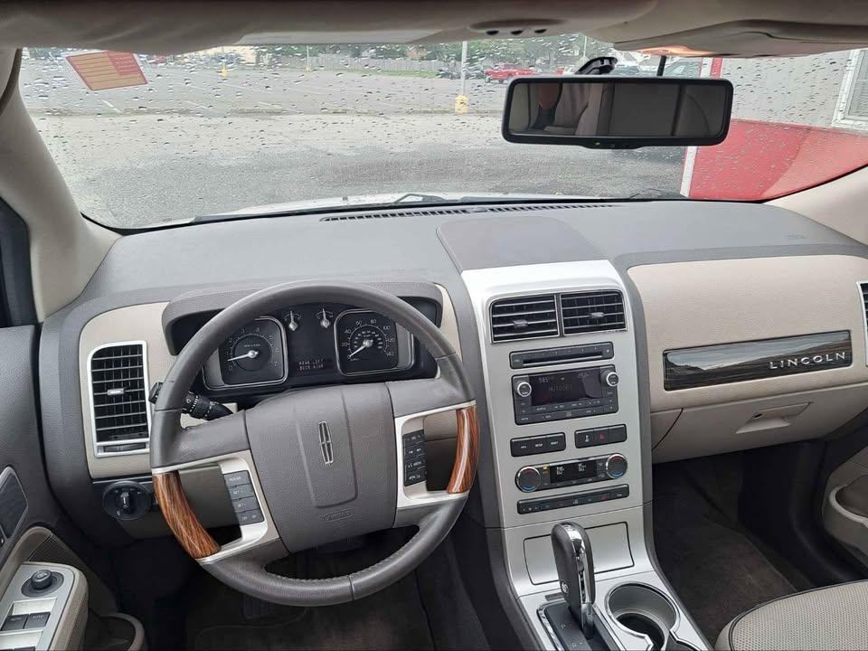 Lincoln MKX FWD 2010