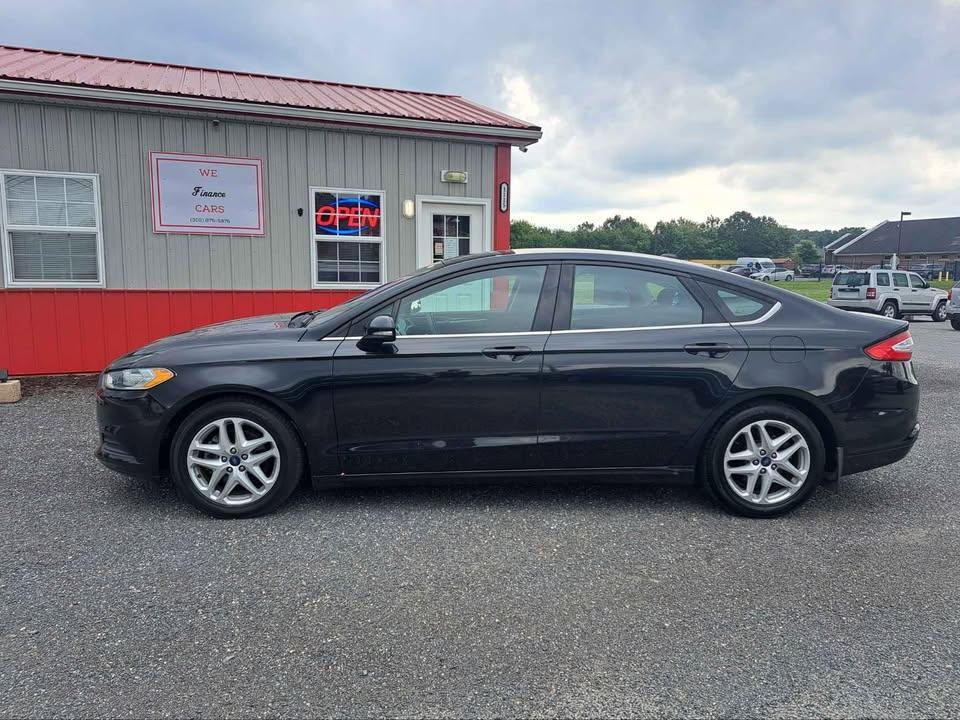 Ford Fusion SE 2015