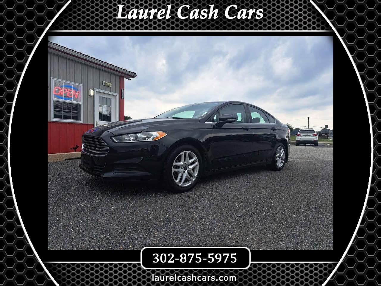 Ford Fusion SE 2015