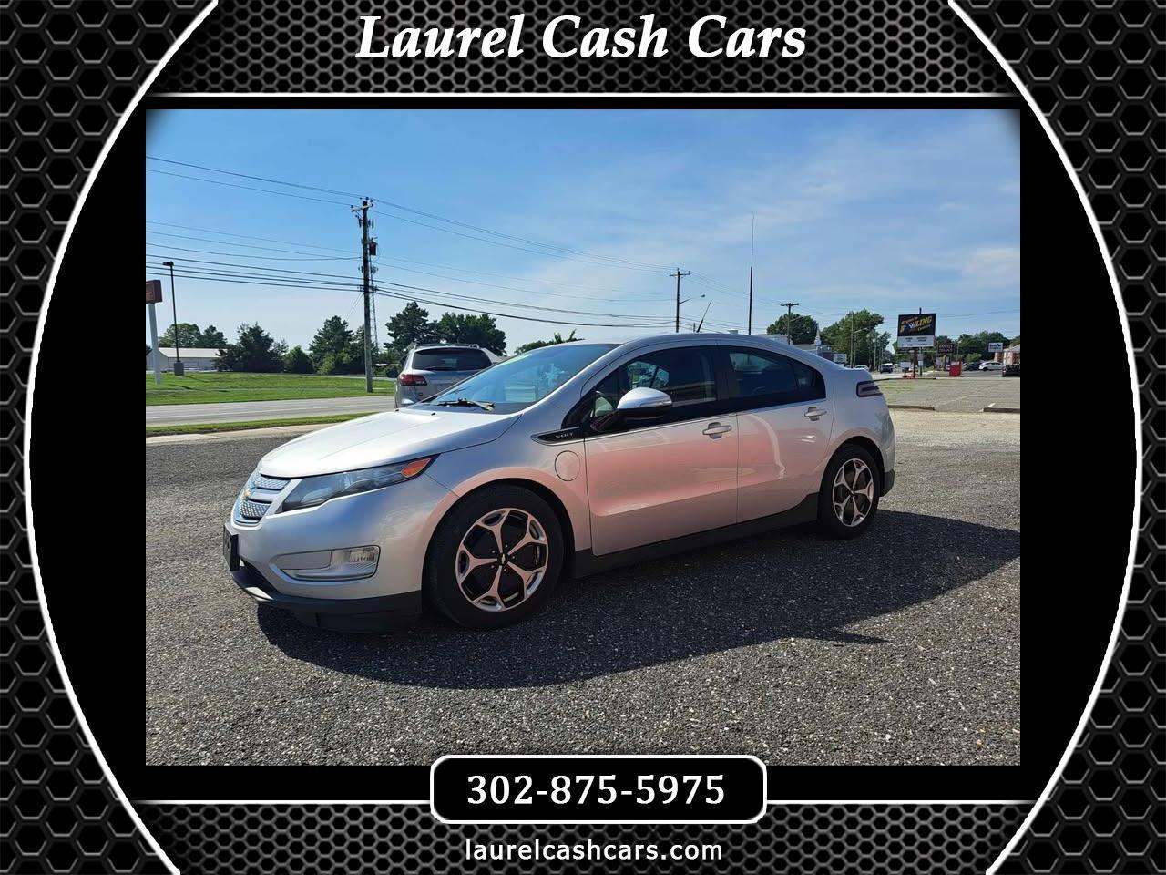 Chevrolet Volt Premium w/ Navigation & LEP 2013