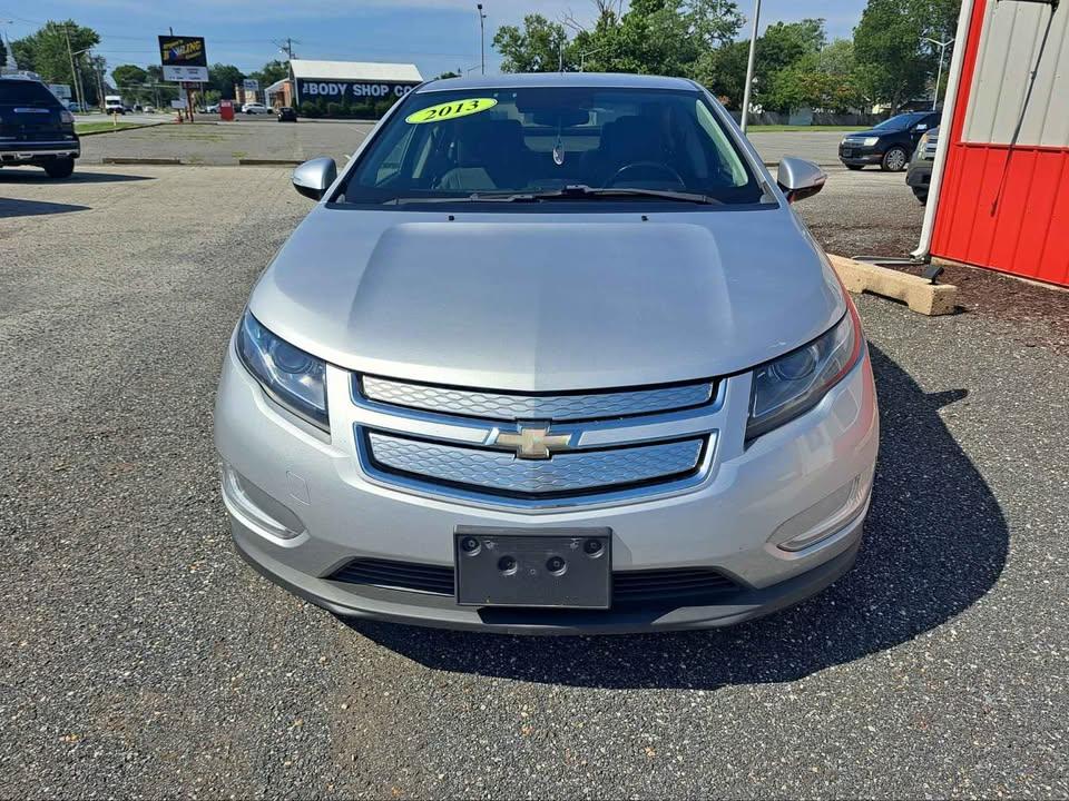 Chevrolet Volt Premium w/ Navigation & LEP 2013