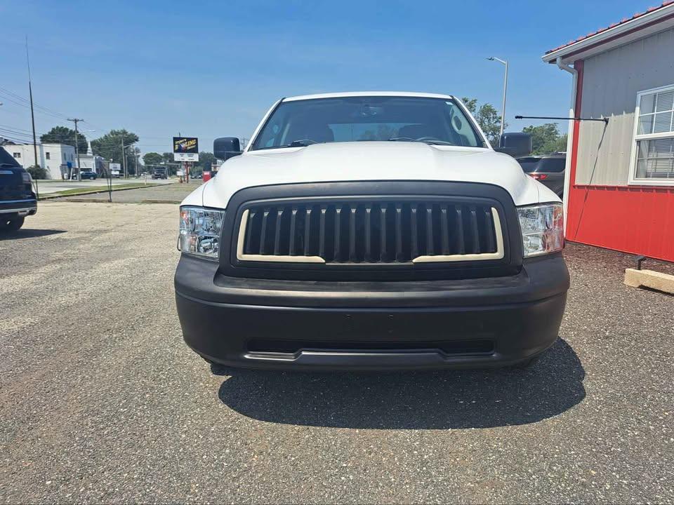 RAM 1500 ST Quad Cab 2WD 2012