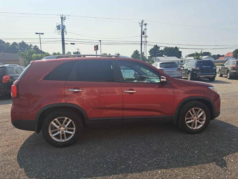 Kia Sorento LX 2WD 2014
