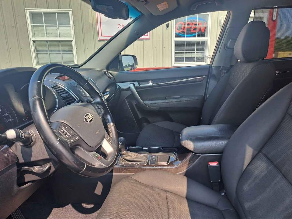 Kia Sorento LX 2WD 2014