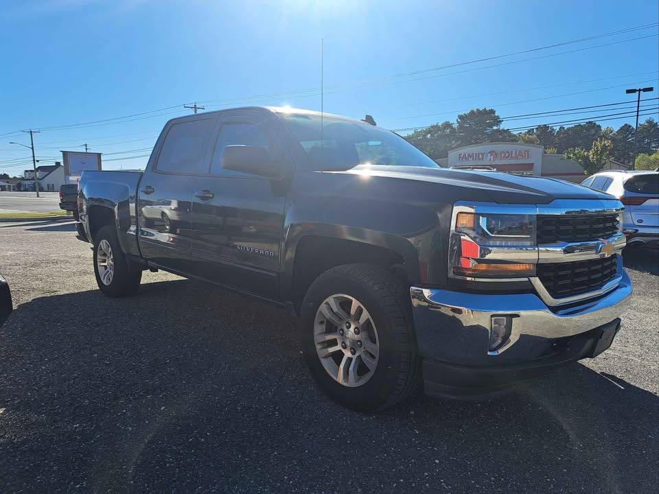 Chevrolet Silverado 1500 LT Crew Cab 4WD 2017
