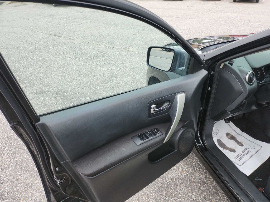 Nissan Rogue Select FWD 4dr S 2014