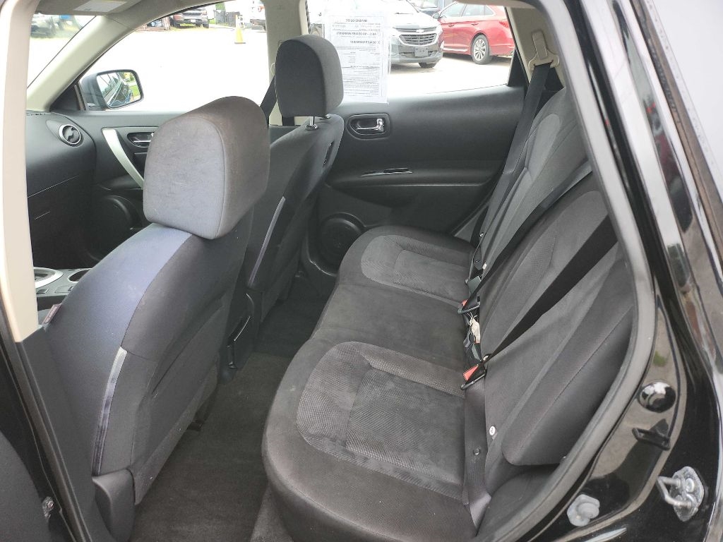 Nissan Rogue Select FWD 4dr S 2014