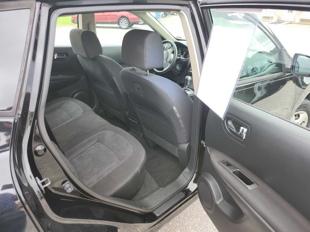 Nissan Rogue Select FWD 4dr S 2014