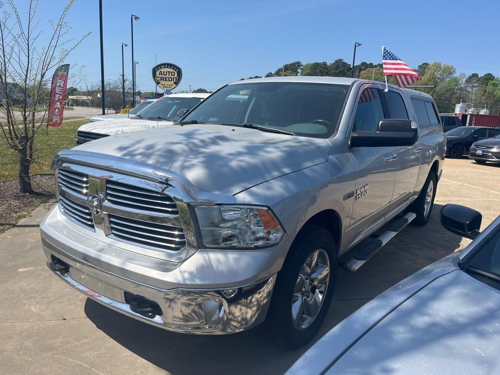 2015 RAM 1500 SLT Crew Cab LWB 4WD