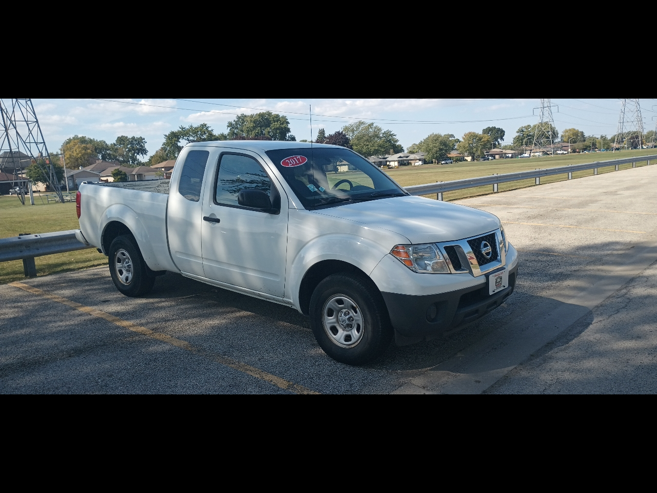 2017 Nissan Frontier S's photo