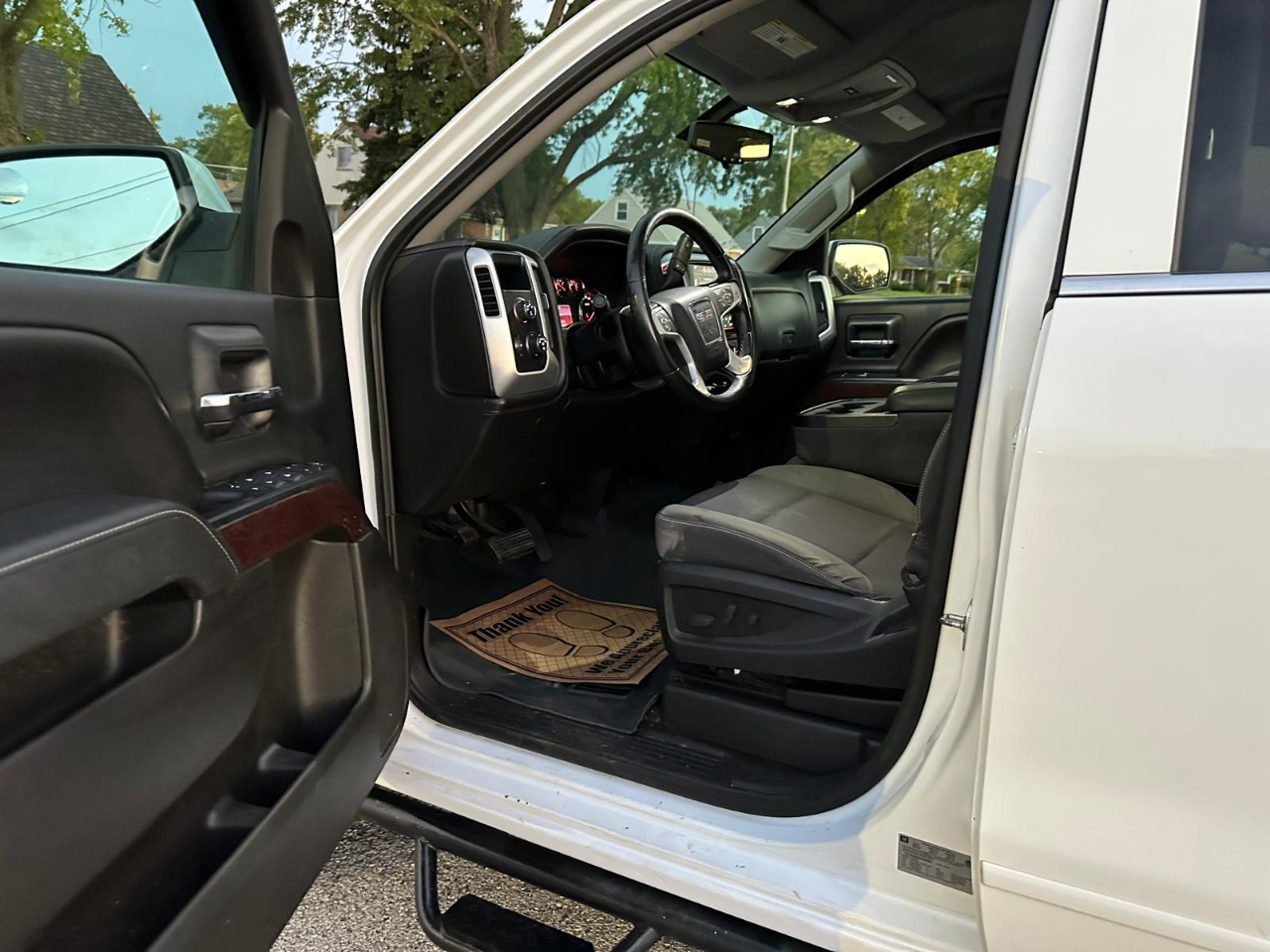 GMC Sierra 1500 SLE Double Cab 4WD 2015