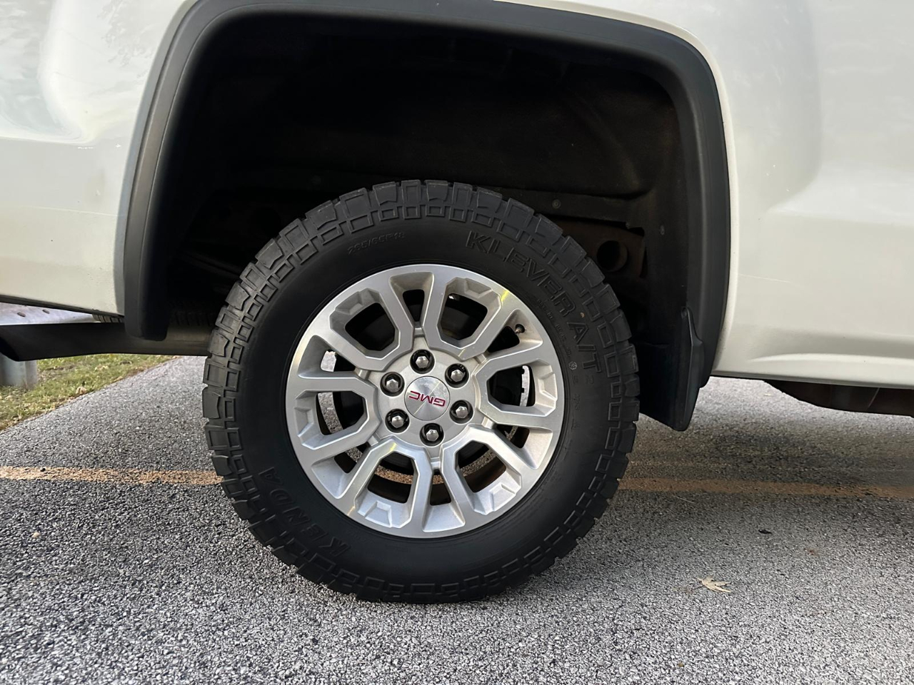 GMC Sierra 1500 SLE Double Cab 4WD 2015