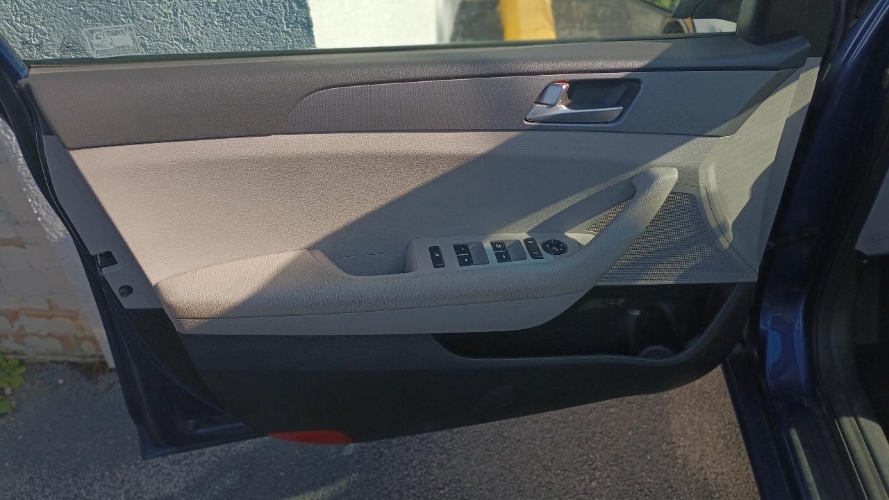 Hyundai Sonata SE 2016