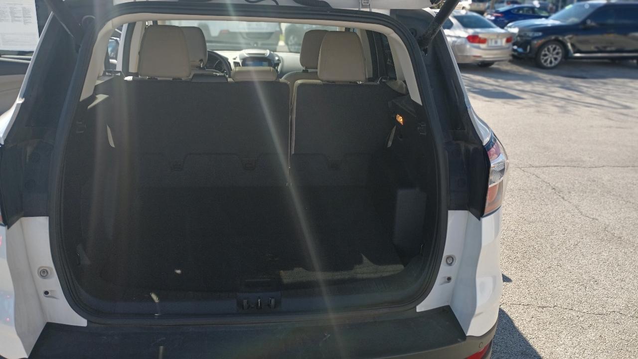 Ford Escape Titanium 4WD 2018