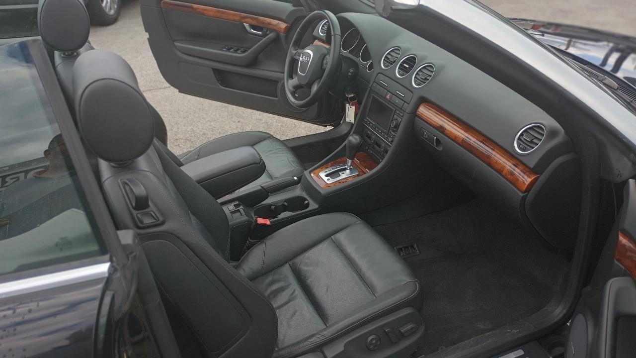 Audi A4 2.0T Cabriolet FrontTrak Multitronic 2009