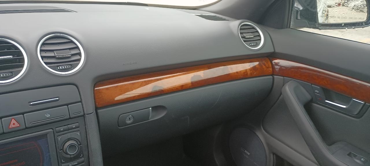 Audi A4 2.0T Cabriolet FrontTrak Multitronic 2009