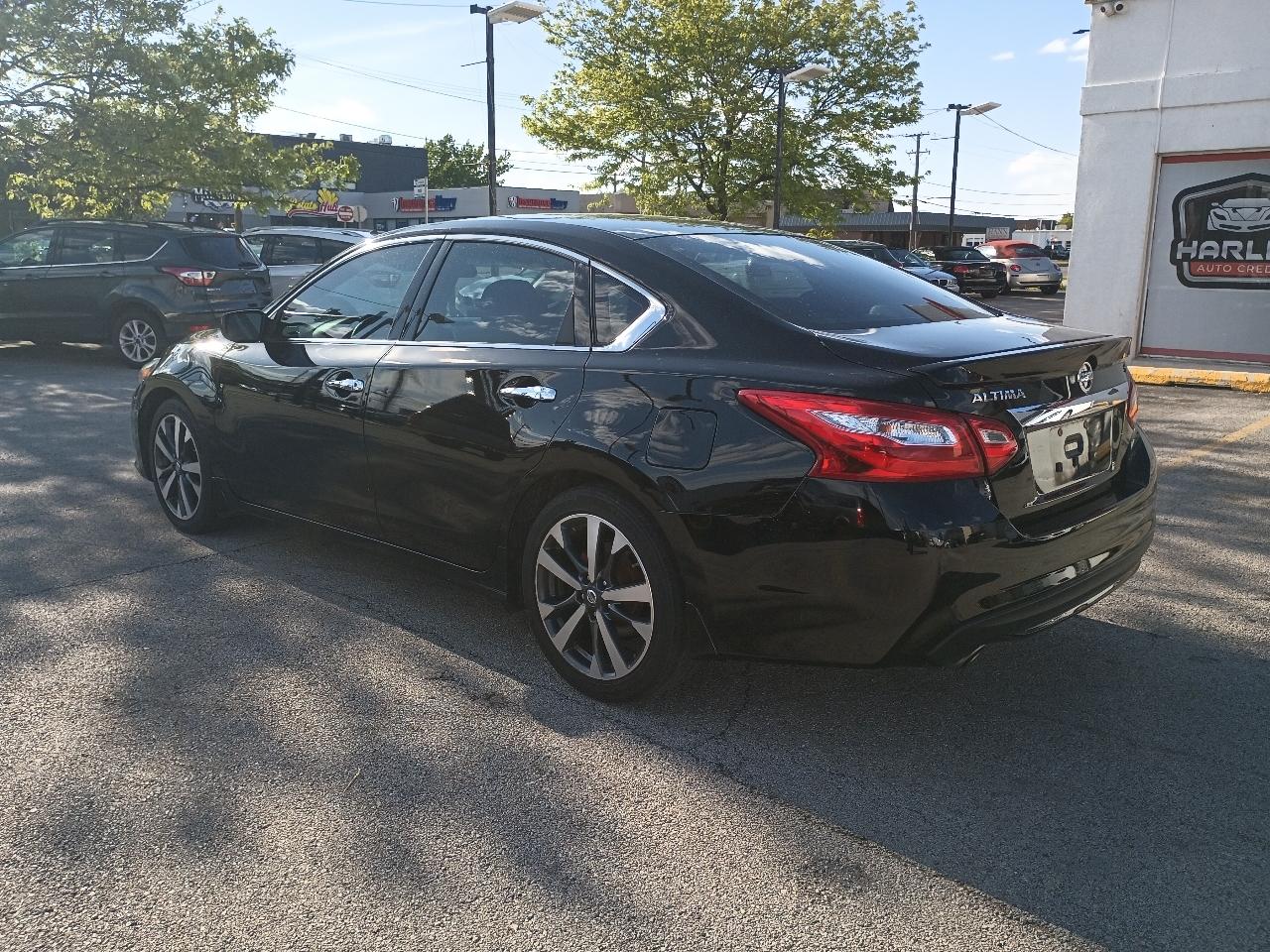 Nissan Altima 2.5 SR 2016