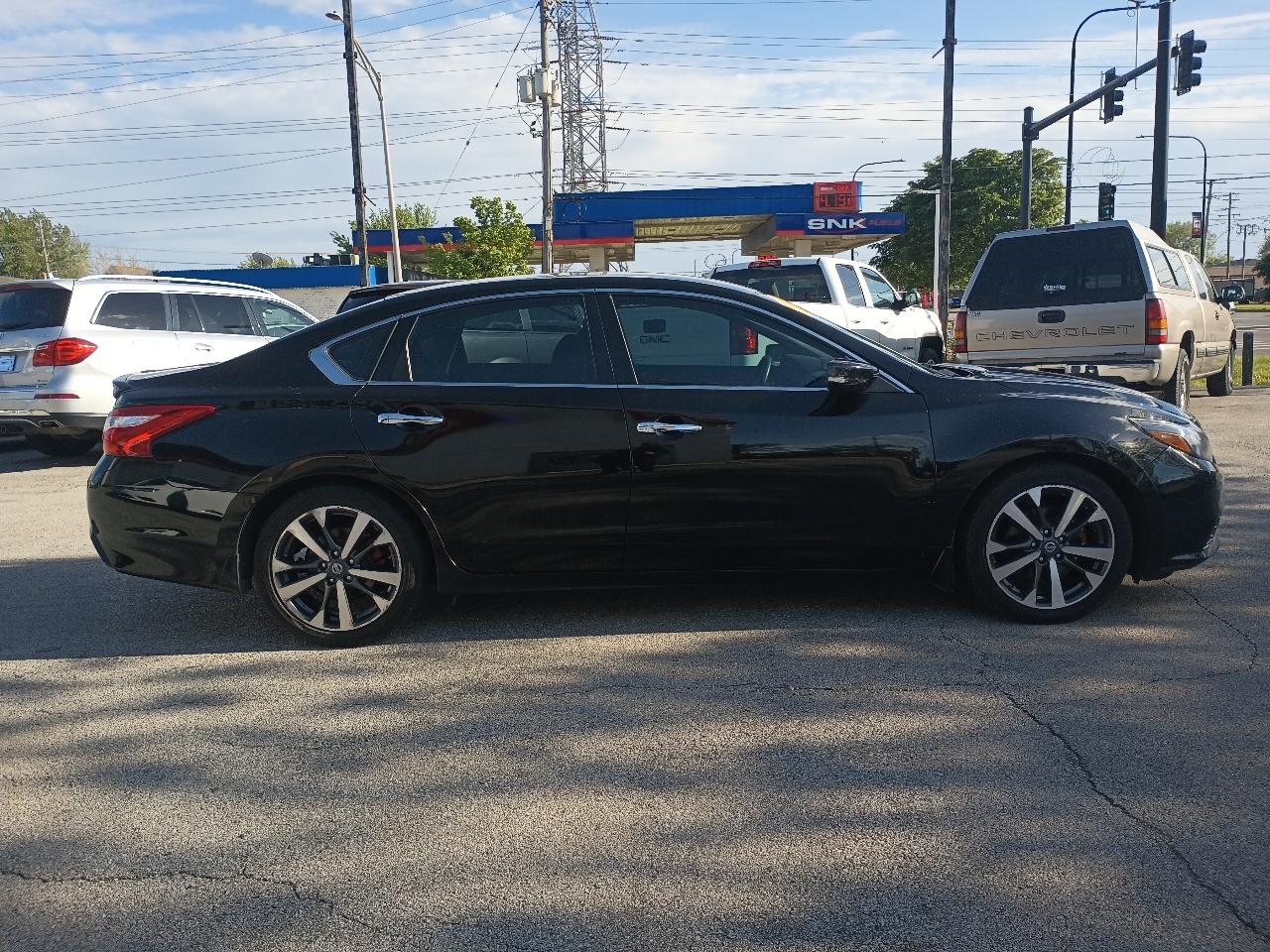 Nissan Altima 2.5 SR 2016