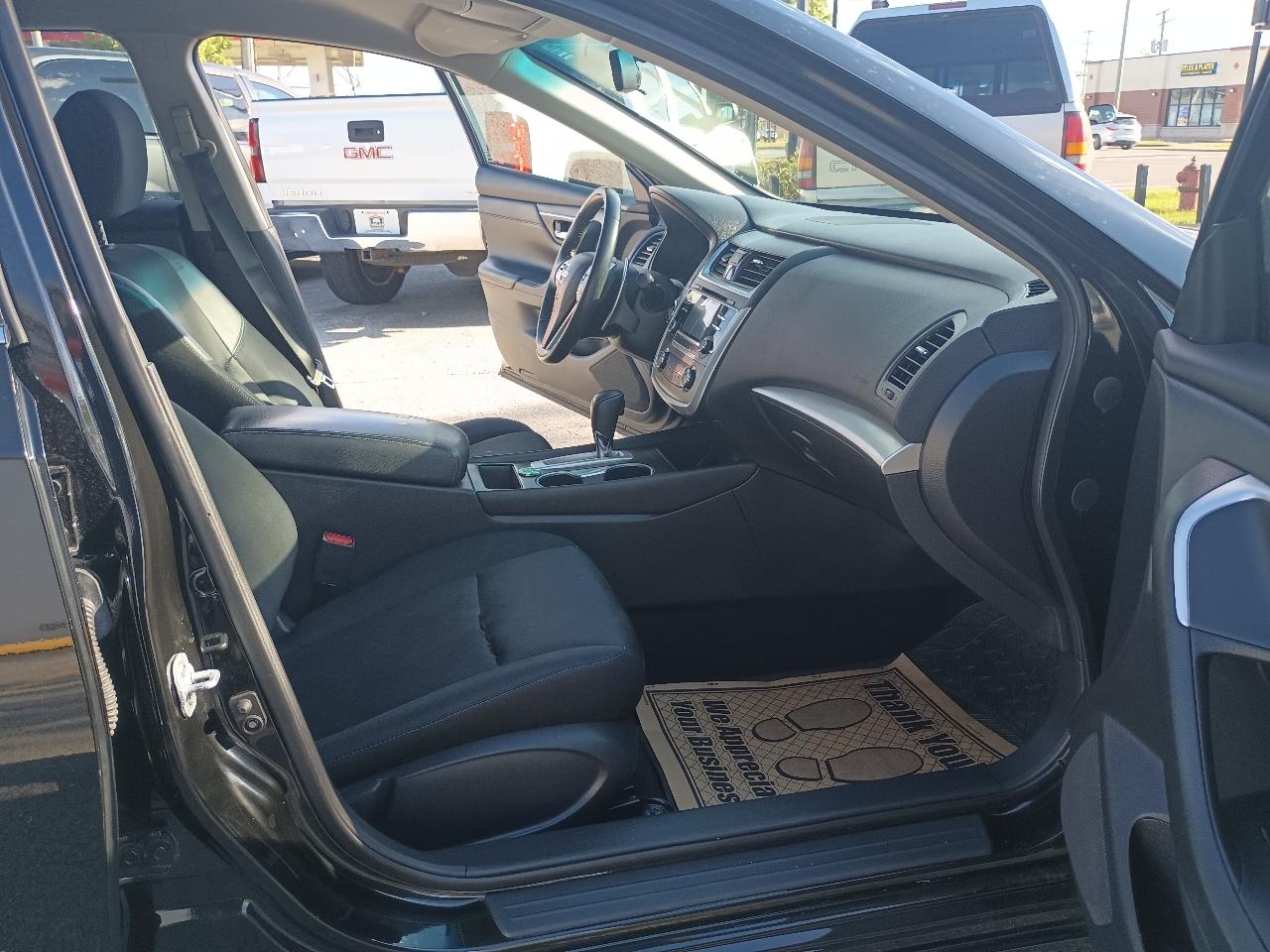 Nissan Altima 2.5 SR 2016