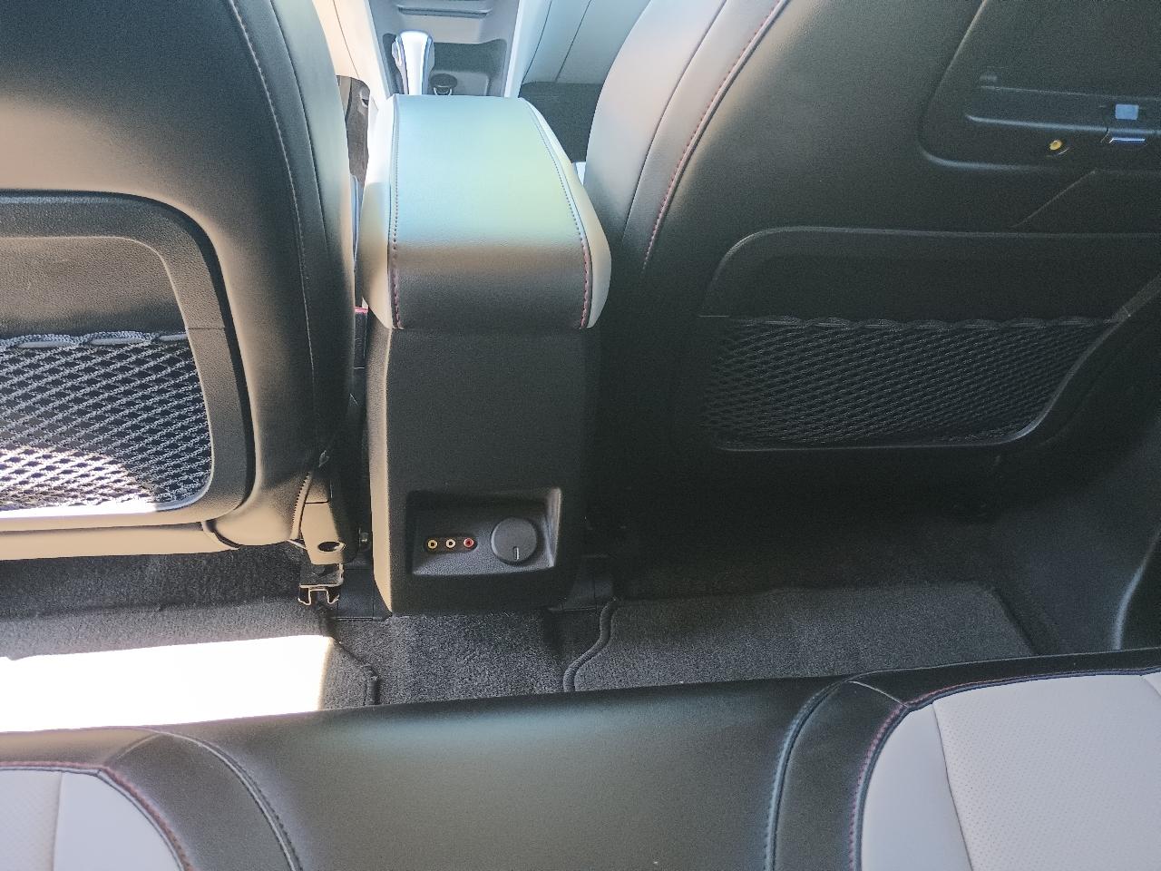 Chevrolet Equinox LTZ AWD 2011