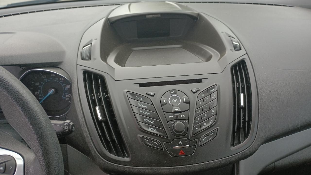Ford Escape S FWD 2014