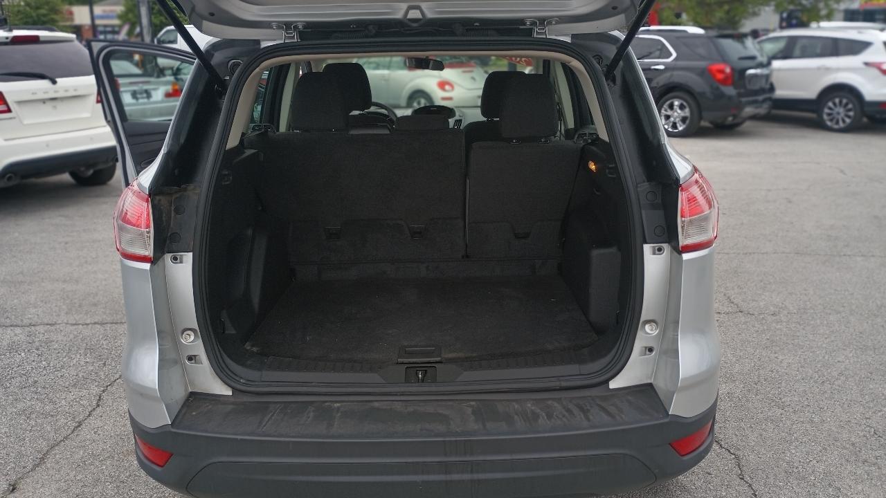Ford Escape S FWD 2014