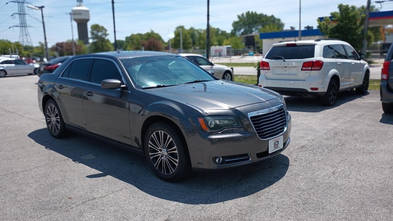 Chrysler 300 S V6 AWD 2013