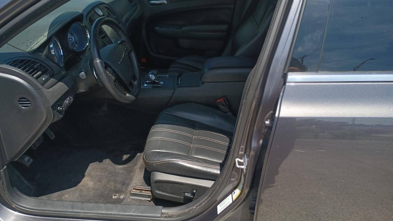 Chrysler 300 S V6 AWD 2013