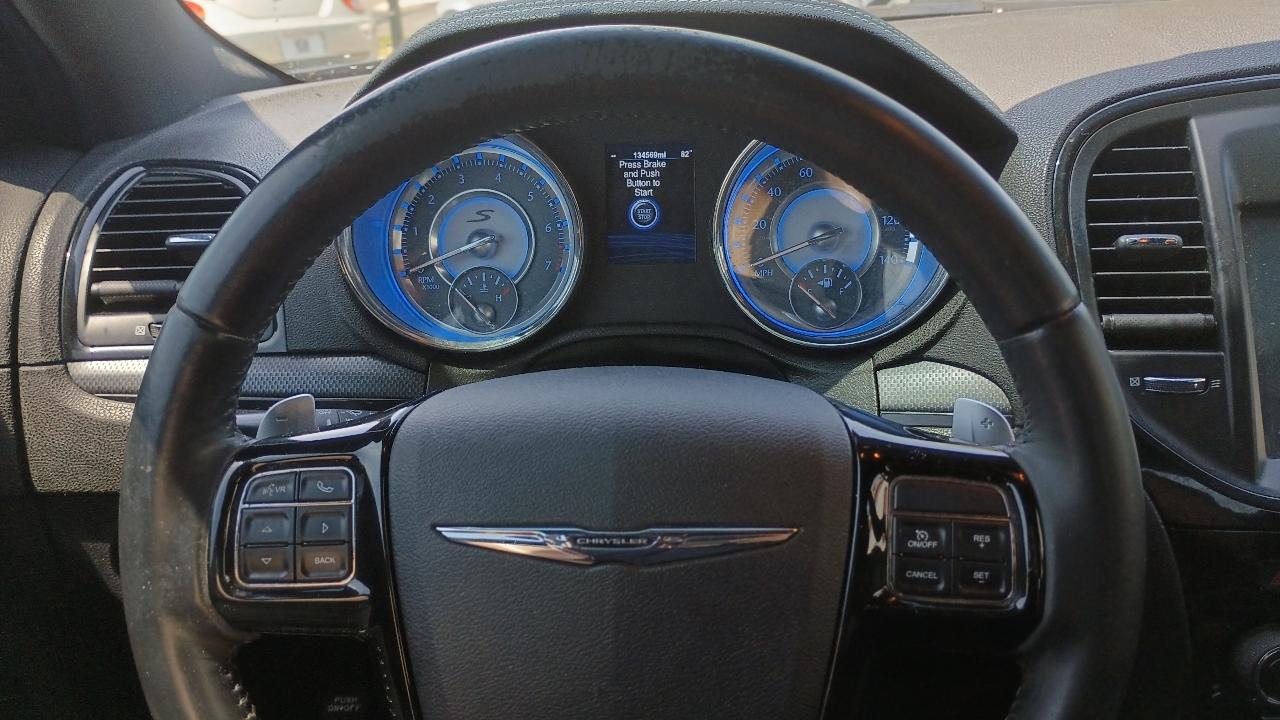 Chrysler 300 S V6 AWD 2013