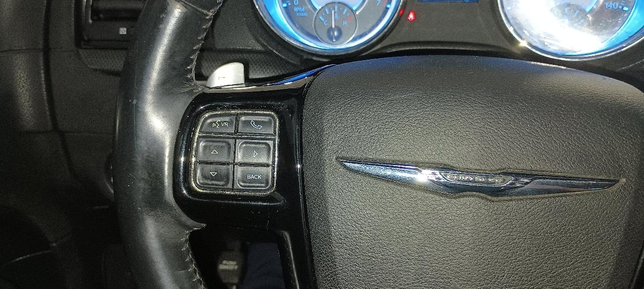 Chrysler 300 S V6 AWD 2013